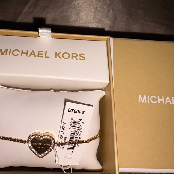 Michael Kors Jewelry - Michael Kors Gold Heart Charm Bracelet